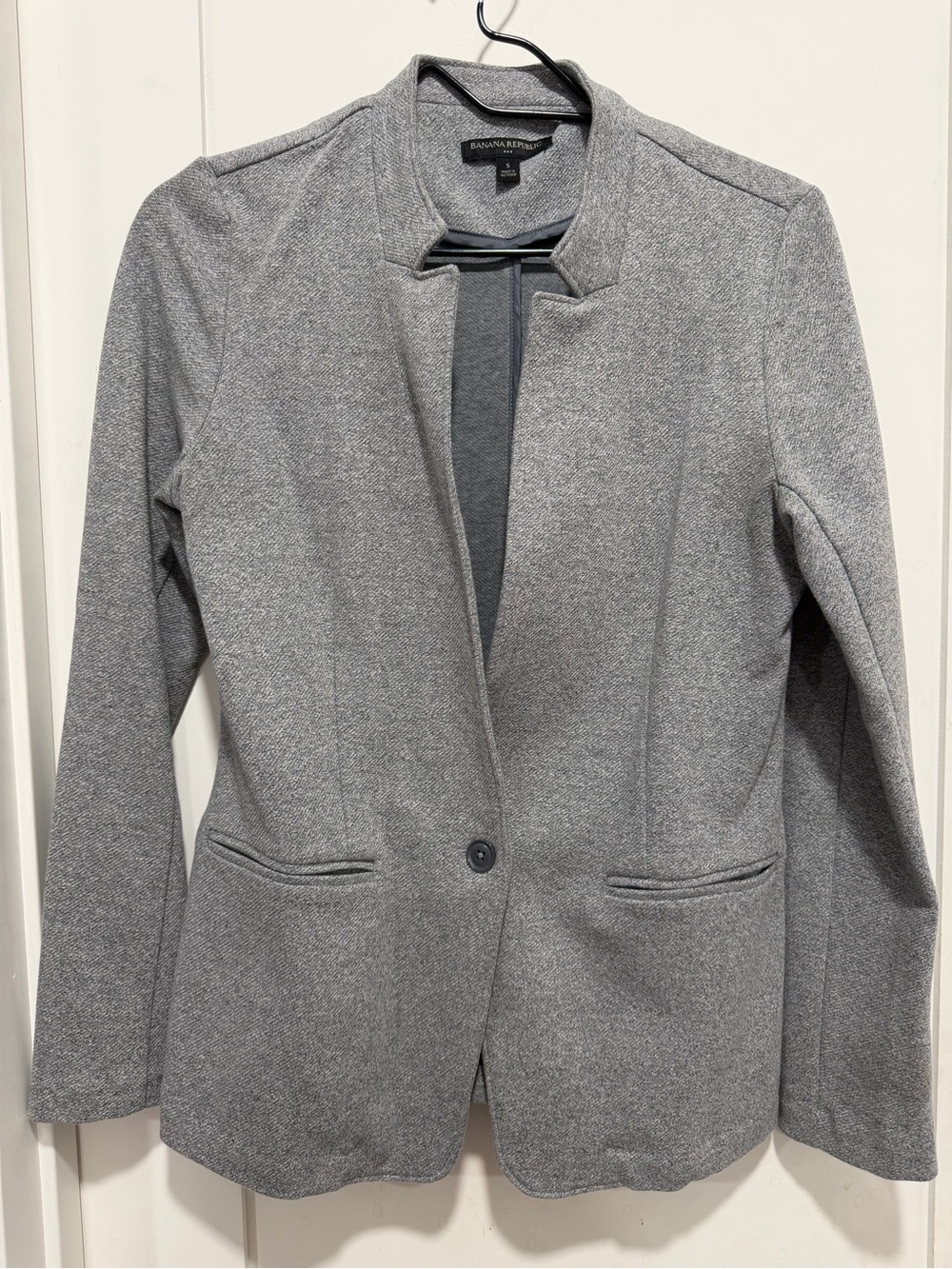 Banana Republic Light Gray Textured One-Button Blazer
